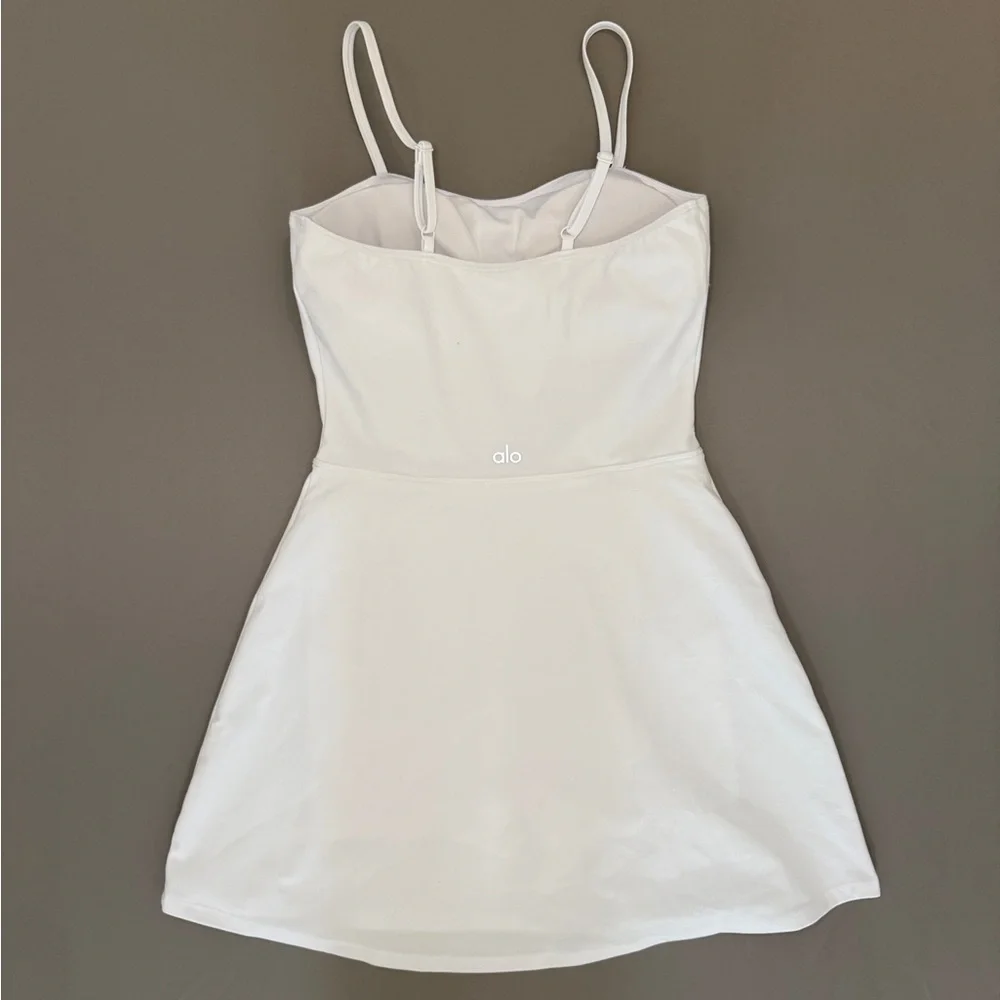 ALO Yoga Courtside Tennis Dress - Picture 3 of 3